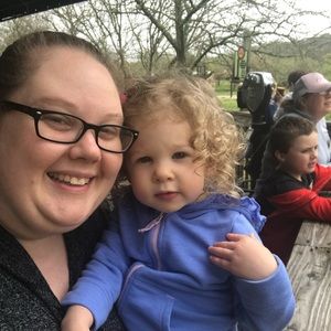 Meet your Posher, Rae